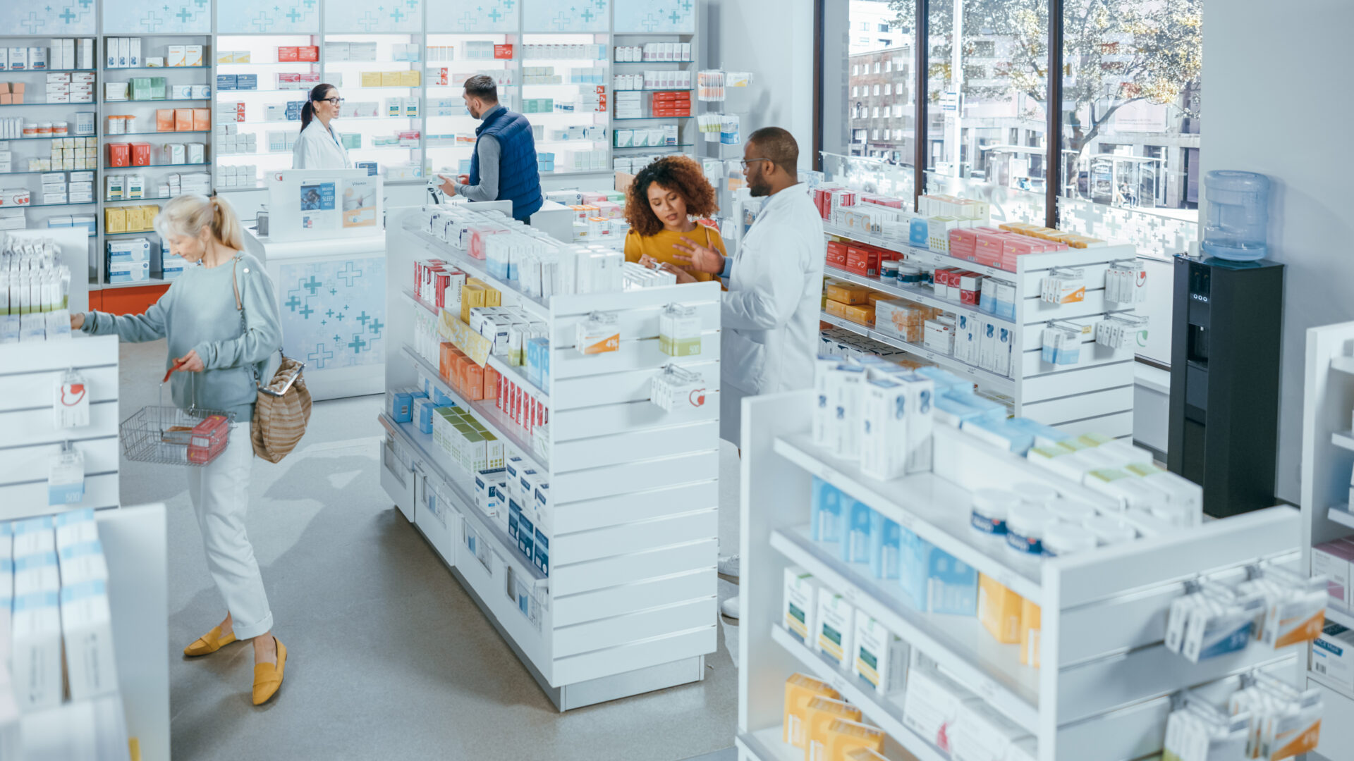 Pharmacy-Drugstore-Aton-Freepik-img